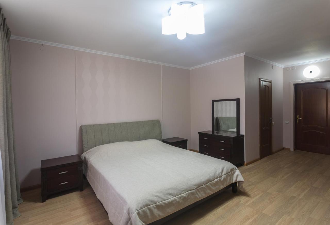 Sunkar Hotel 阿拉木图 外观 照片