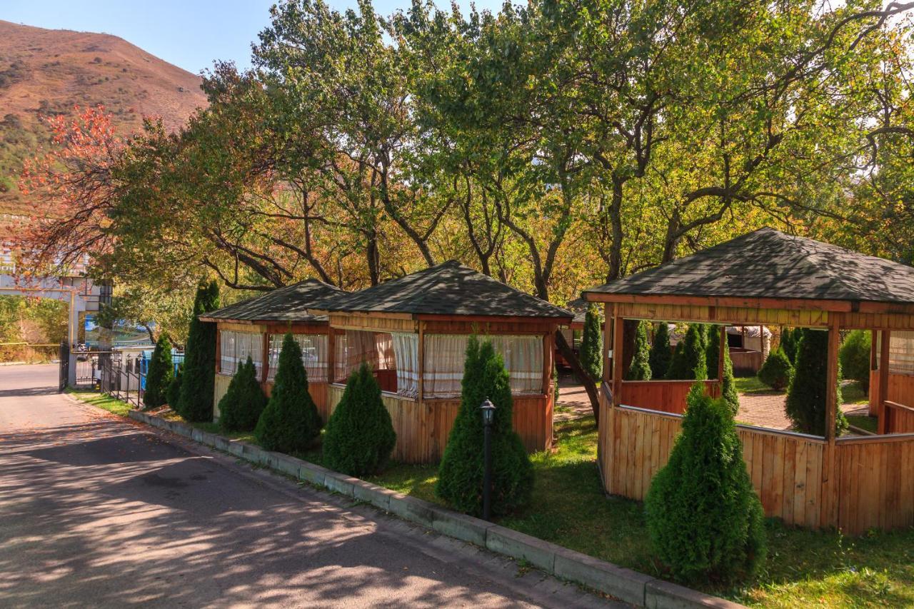 Sunkar Hotel 阿拉木图 外观 照片