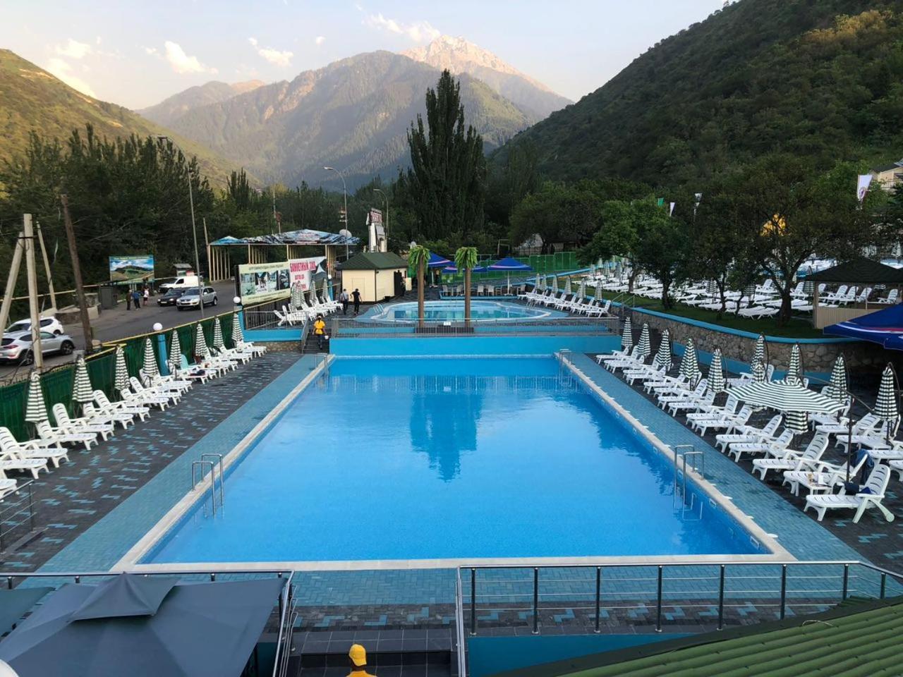 Sunkar Hotel 阿拉木图 外观 照片