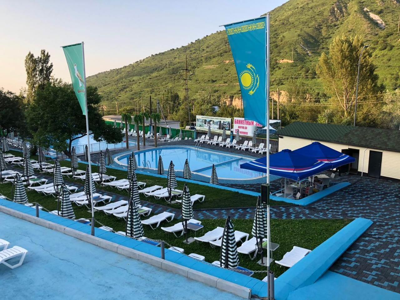 Sunkar Hotel 阿拉木图 外观 照片