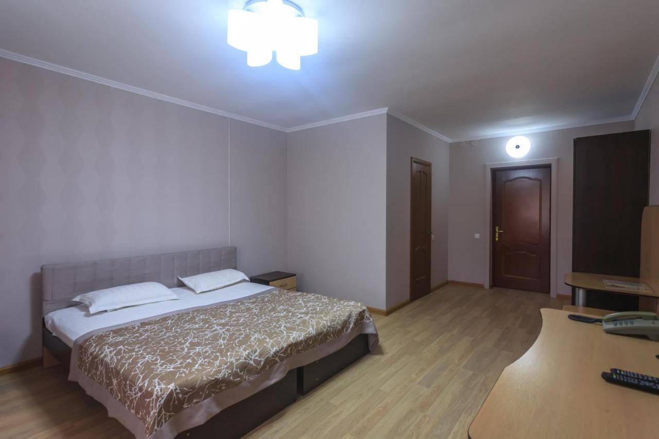 Sunkar Hotel 阿拉木图 外观 照片