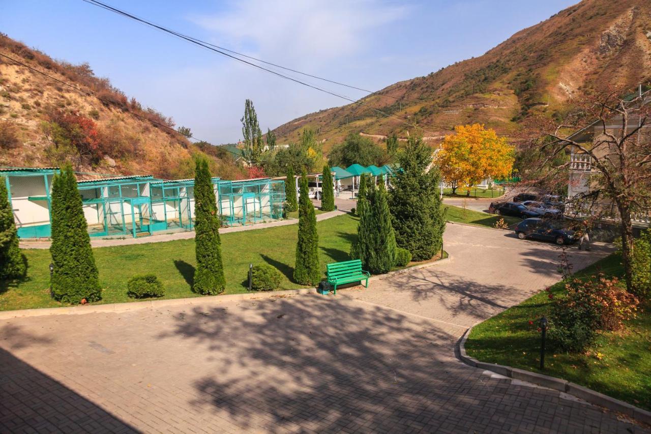 Sunkar Hotel 阿拉木图 外观 照片
