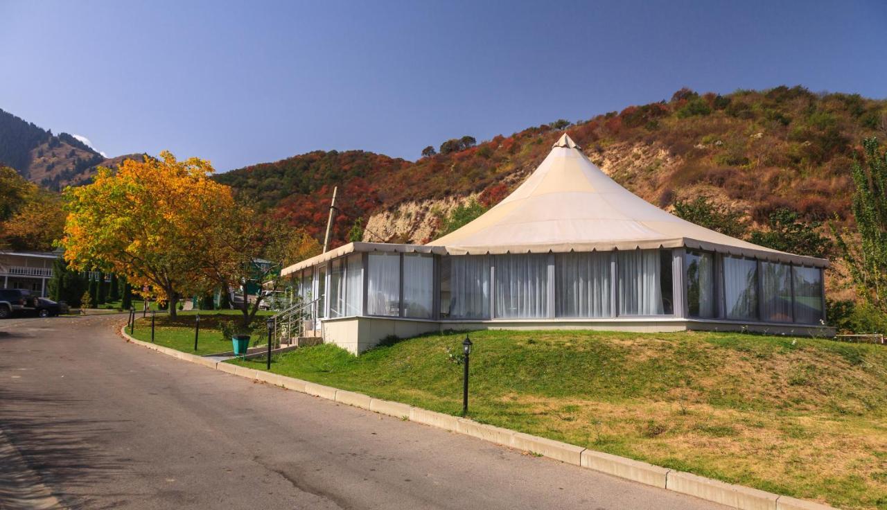 Sunkar Hotel 阿拉木图 外观 照片
